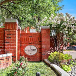 lexington entrance